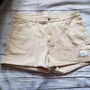 OLD NAVY Light Yellow High Rise O.G. Denim Shorts 18